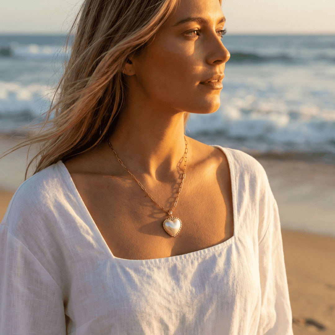 Velia Necklace