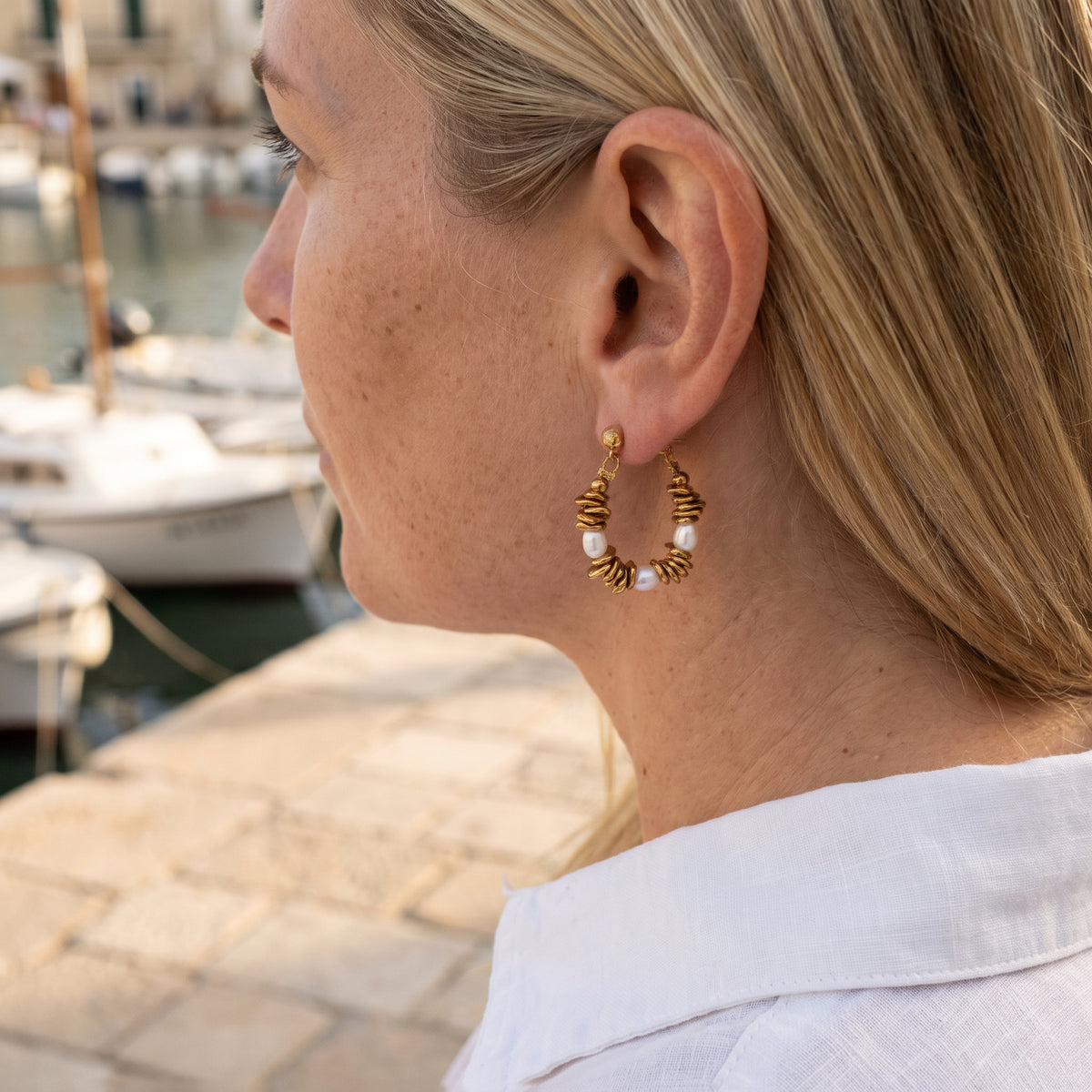 Nugget Pearl Hoops